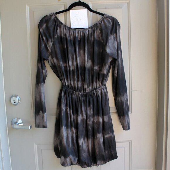 Converse Dress Women's Size Small Black/Gray - Picture 1 of 8